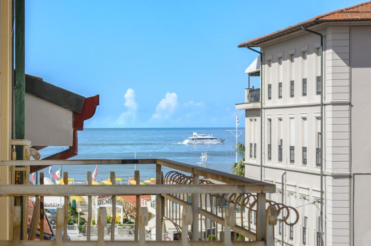 City Hotel Viareggio Kültér fotó