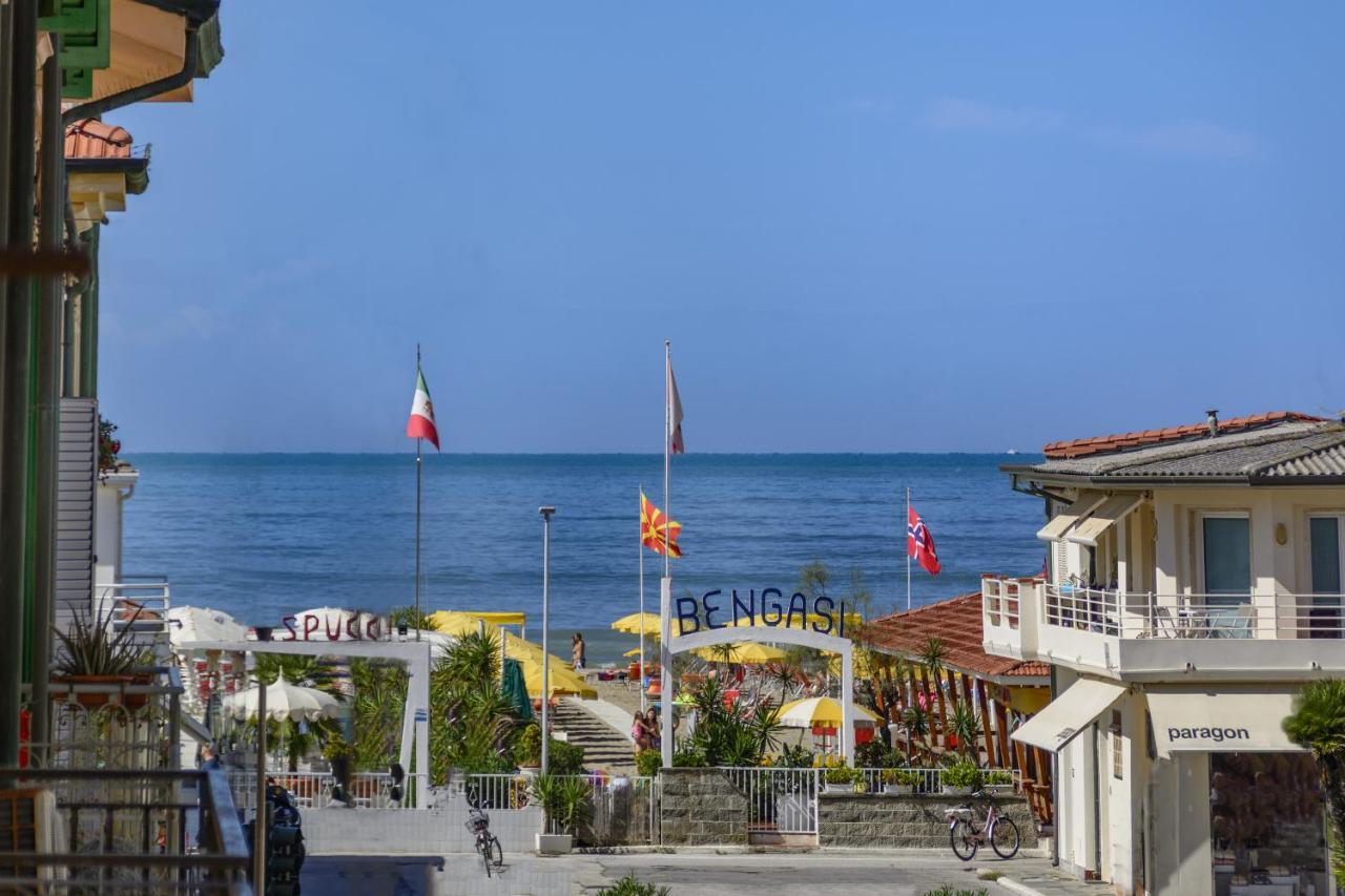 City Hotel Viareggio Kültér fotó