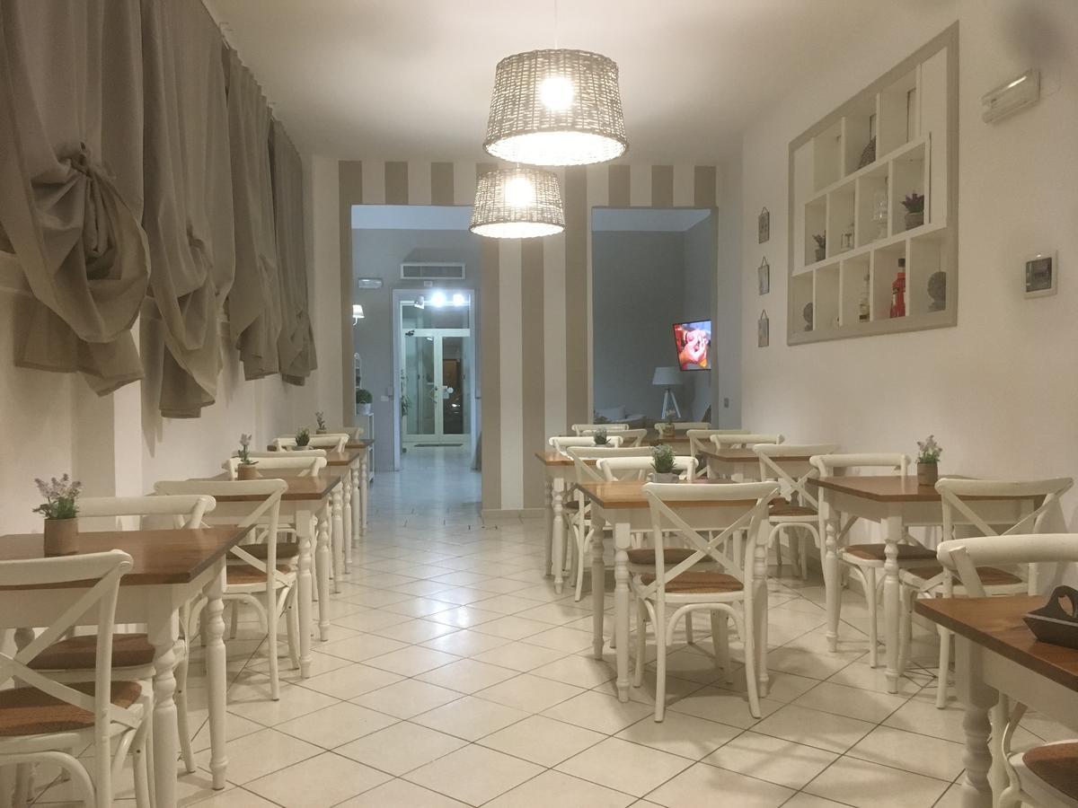 City Hotel Viareggio Szoba fotó